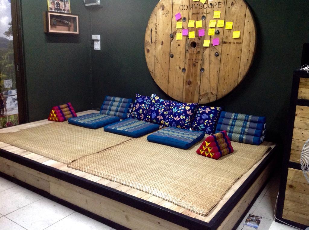 Cham Cha Hostel Chiang Mai Dış mekan fotoğraf