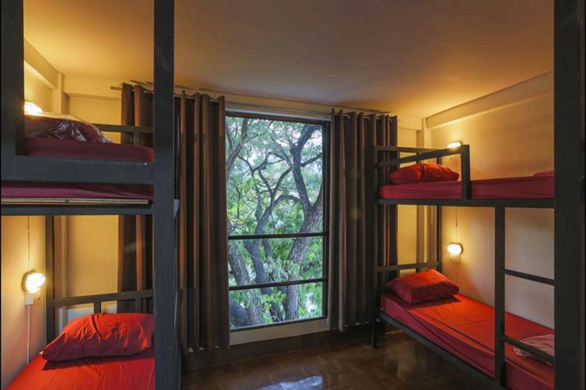 Cham Cha Hostel Chiang Mai Dış mekan fotoğraf