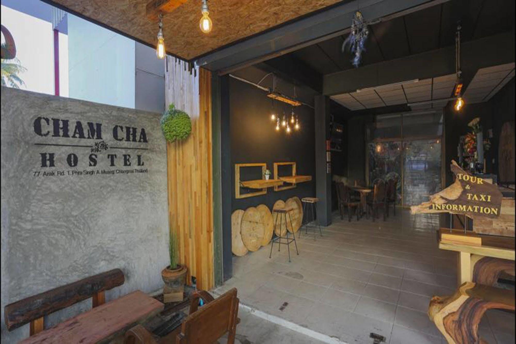 Cham Cha Hostel Chiang Mai Dış mekan fotoğraf